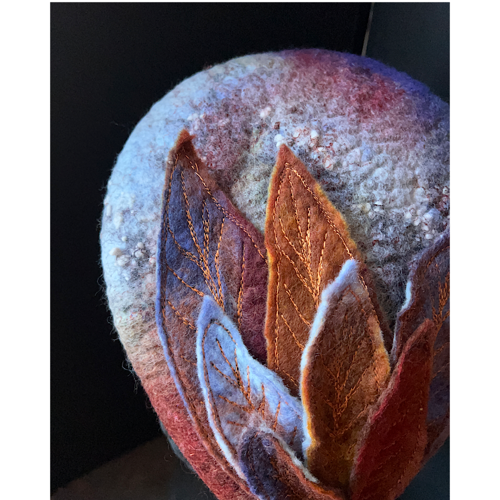 Felted beret with leaves size 22“ 3/4 small