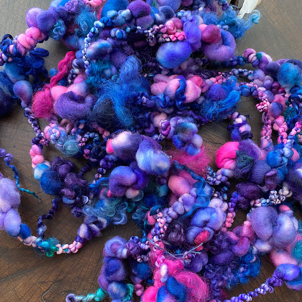 Morticia - Jumbo boucle Art yarn