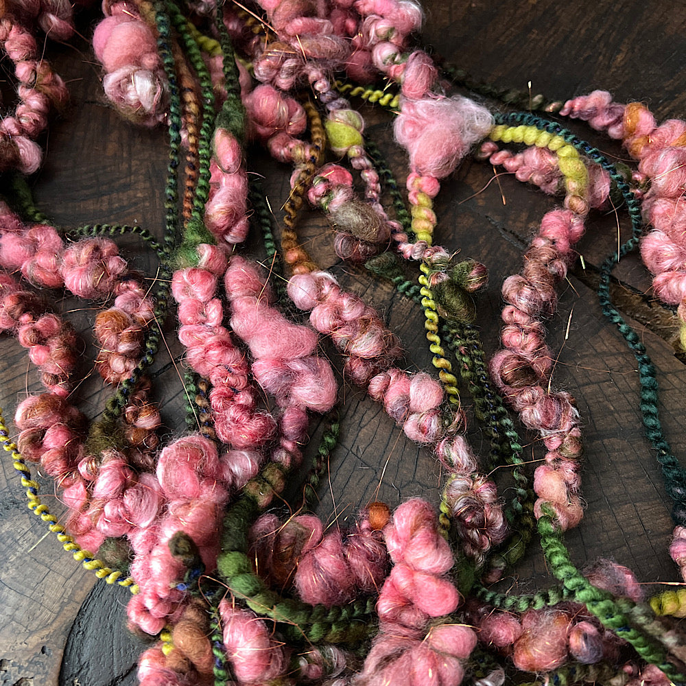 Roses buds no 32 art yarn