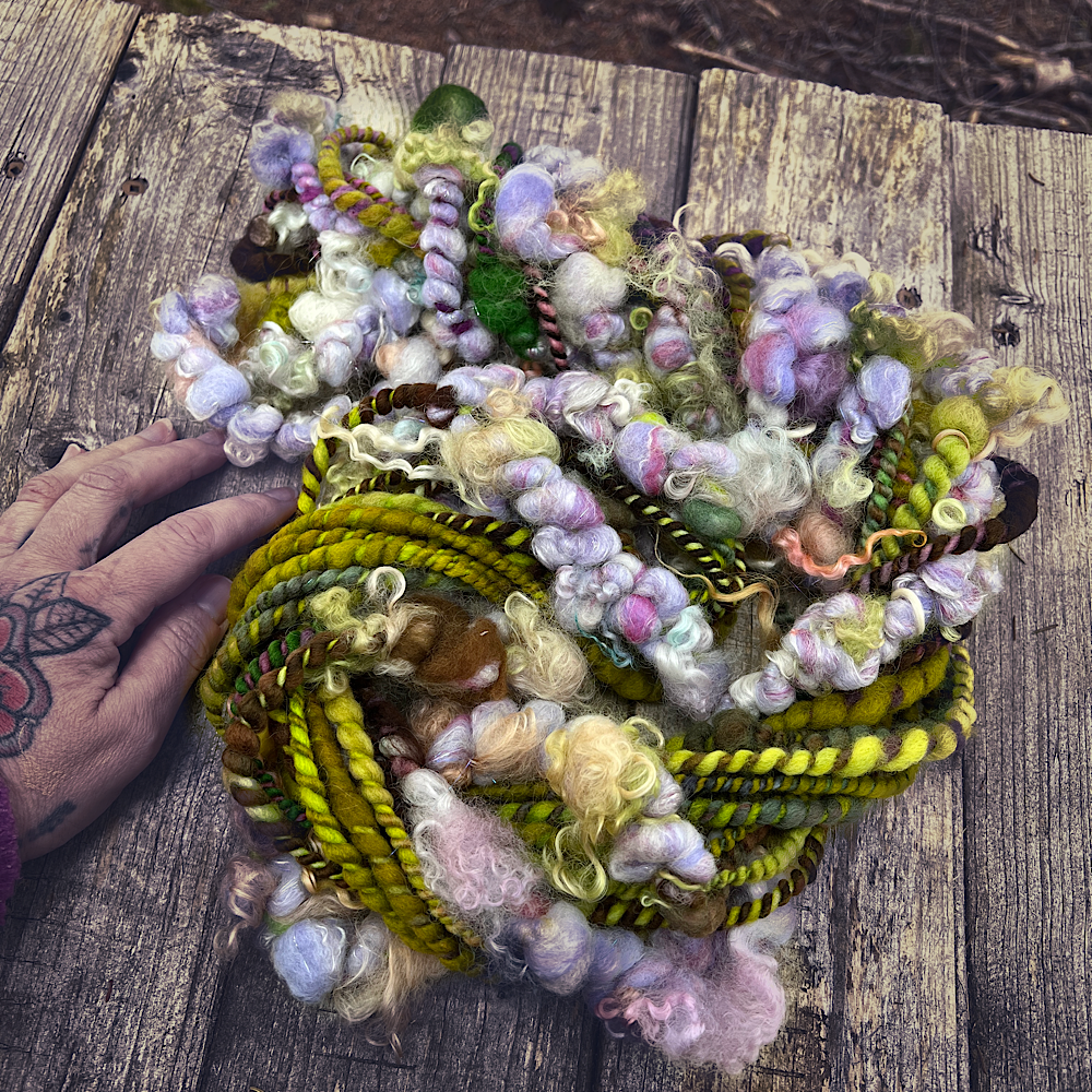 Water lilies 2 - art yarn