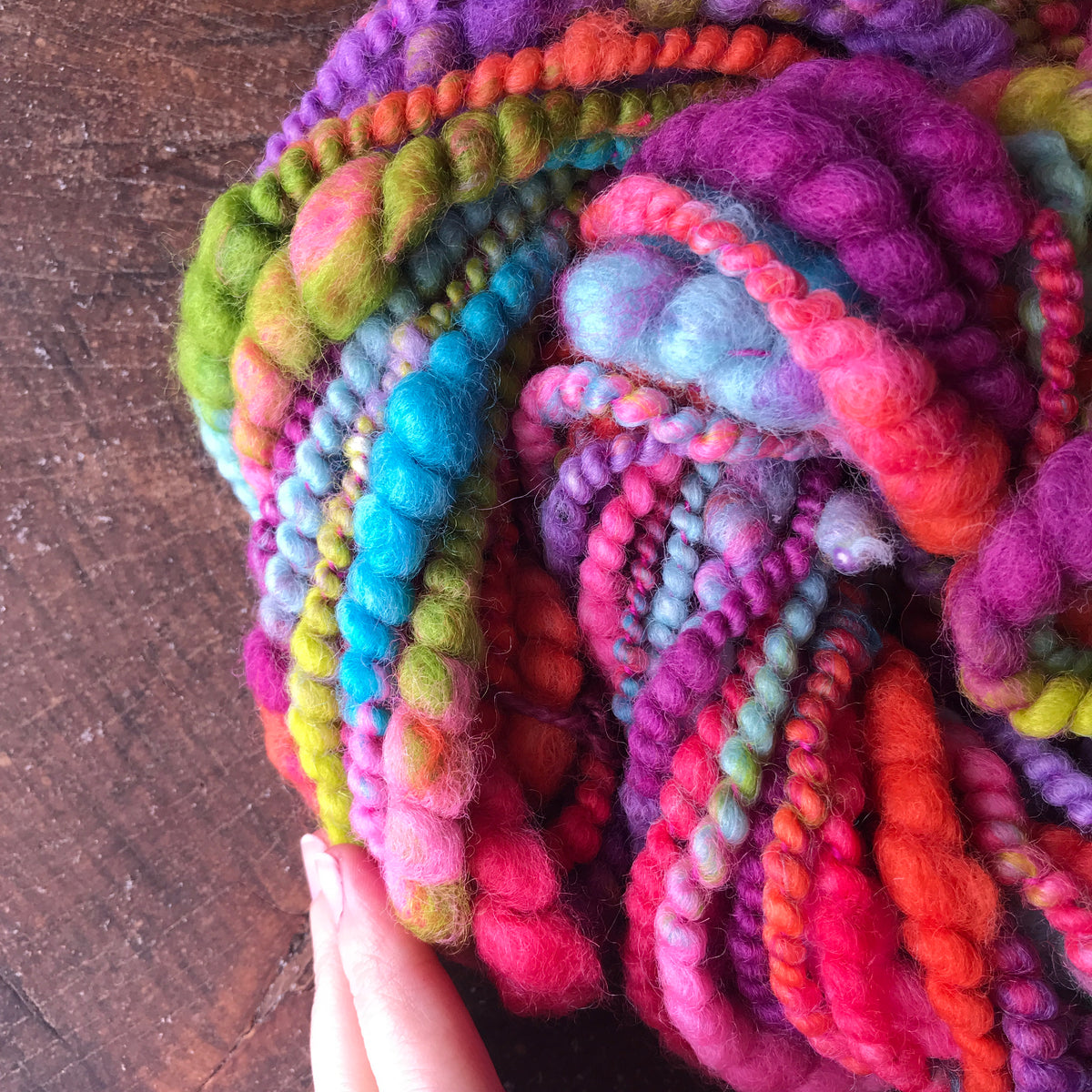 Rainbow  art yarn 100g - Mynoush