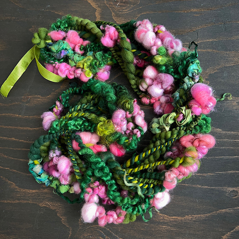 Art yarn for weaving