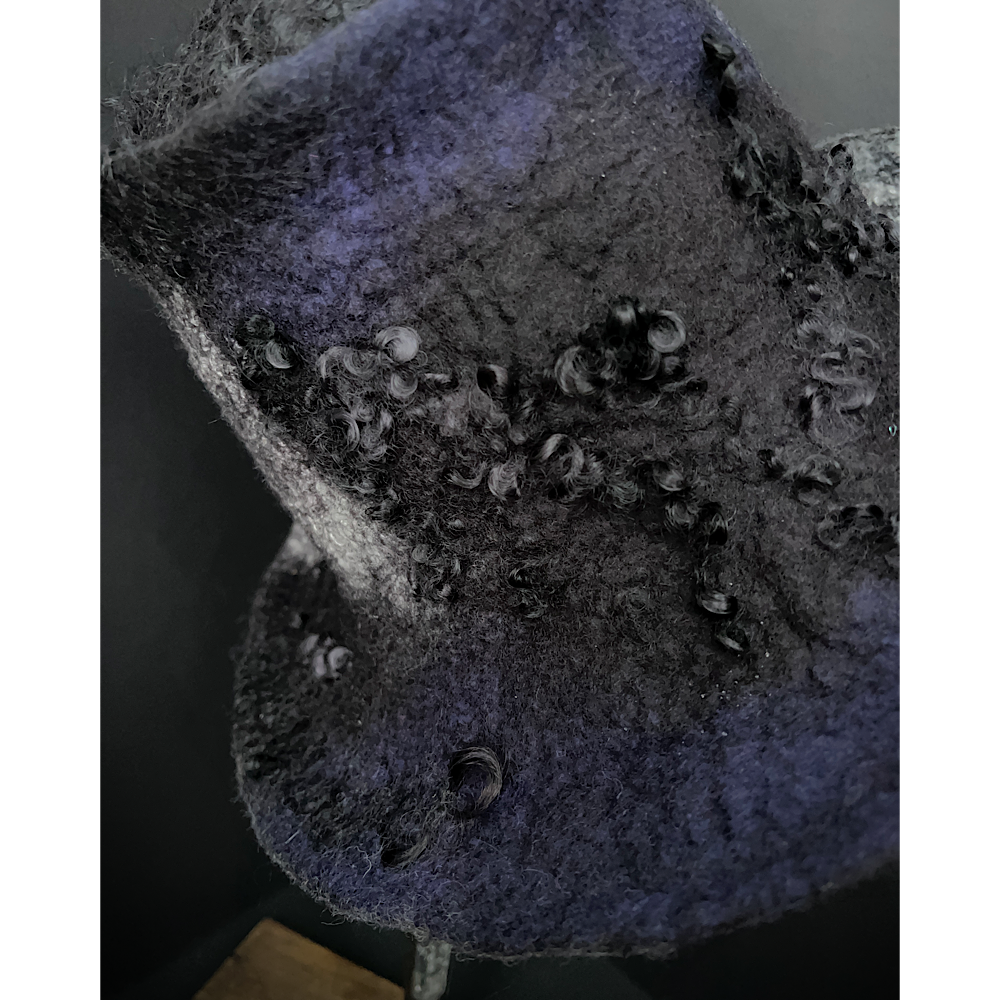 Felted hat size 23.5”