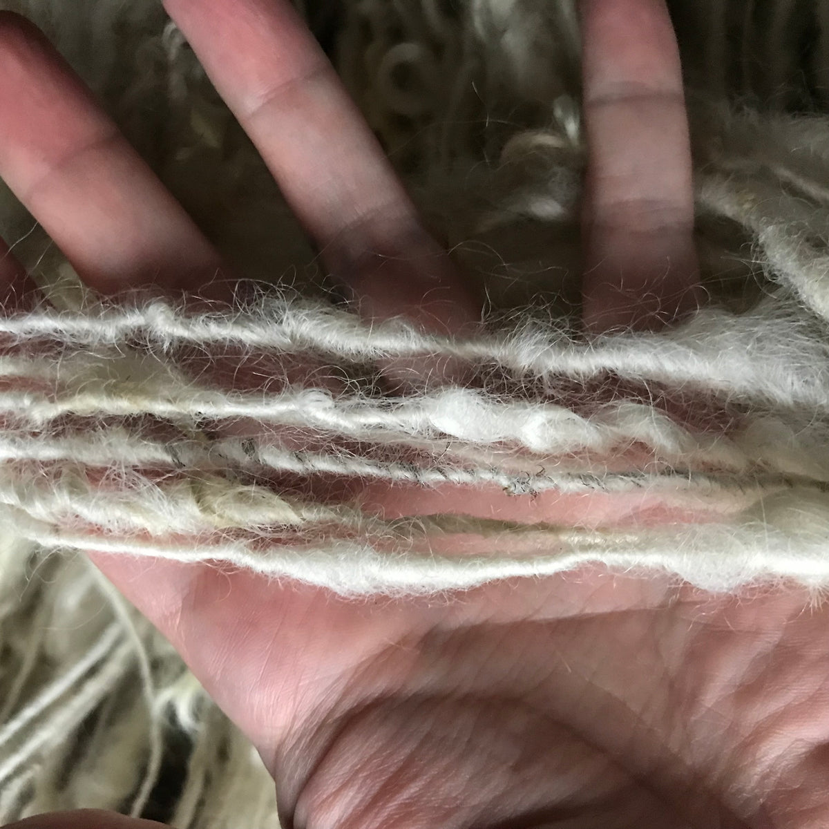 Natural white textured wool yarn 100 grams 46 yards skein - Mynoush