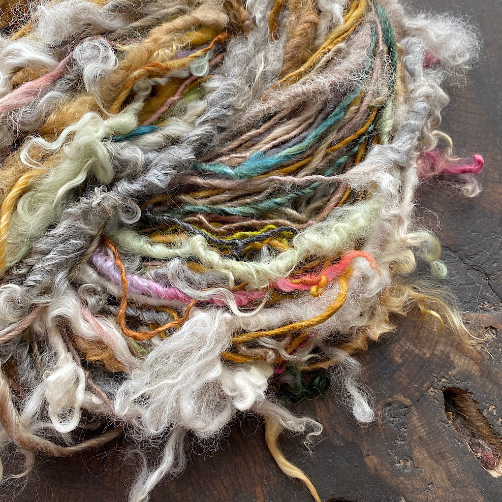 Goldie silk wool art yarn