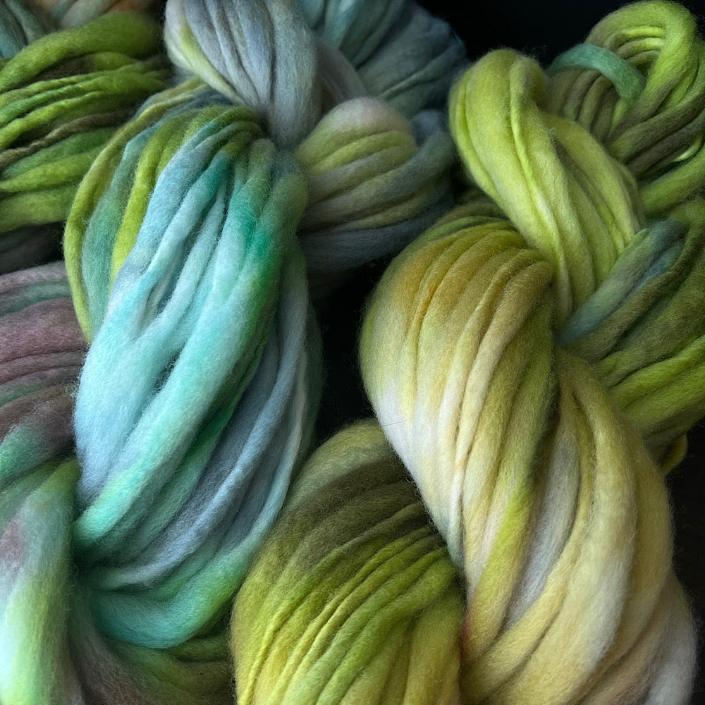 Fluffy yarn set of 3 skeins