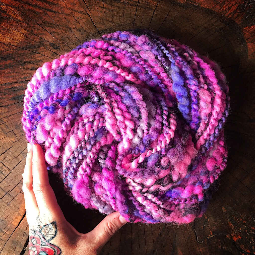 Violet - art yarn
