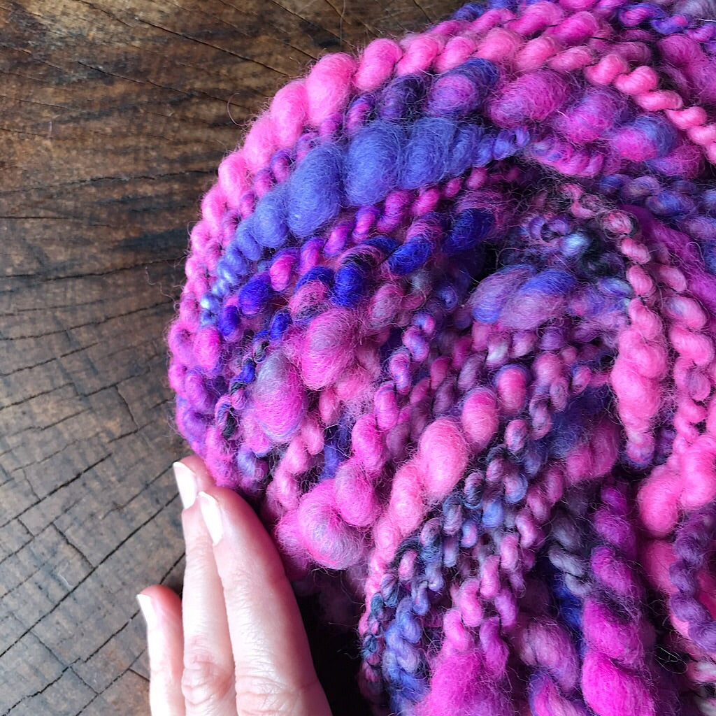Violet - art yarn