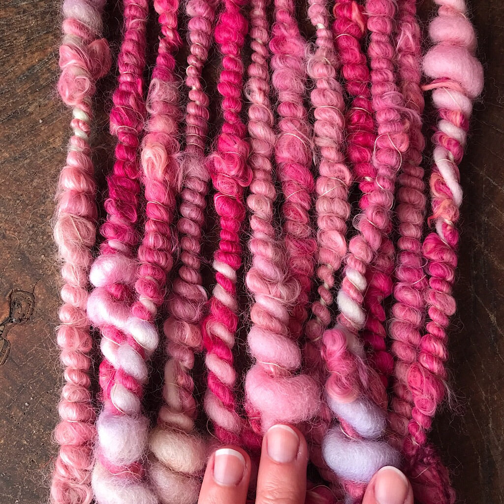 Jumbo alpaca yarn Pink