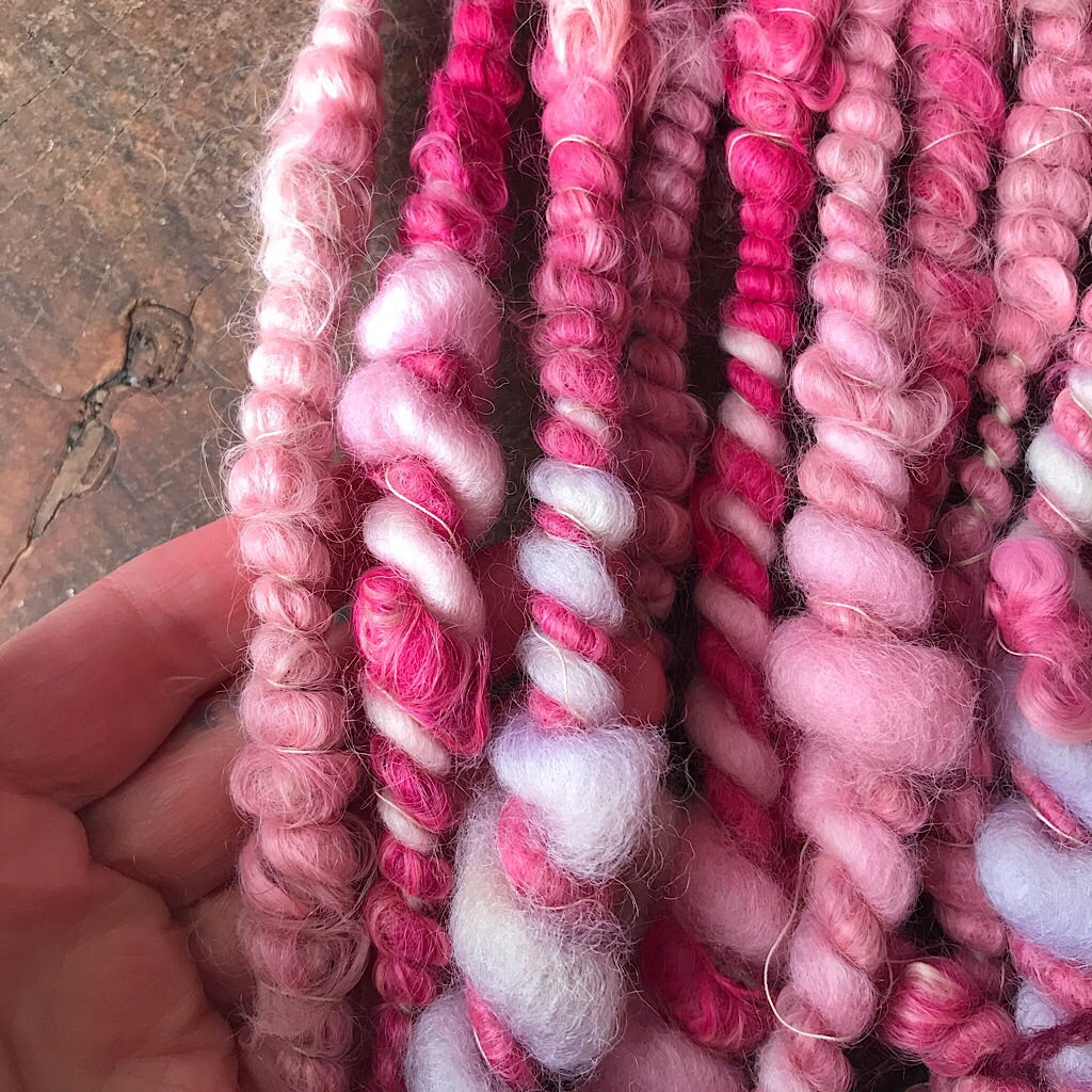 Jumbo alpaca yarn Pink