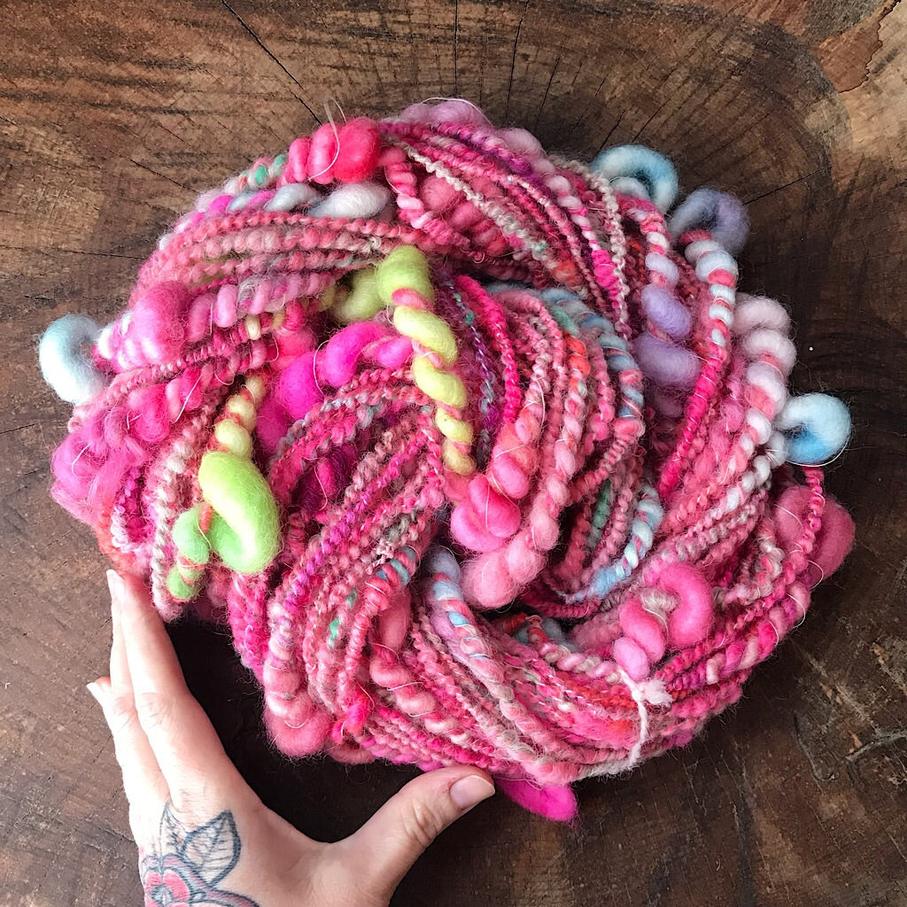 Pink art yarn 100g
